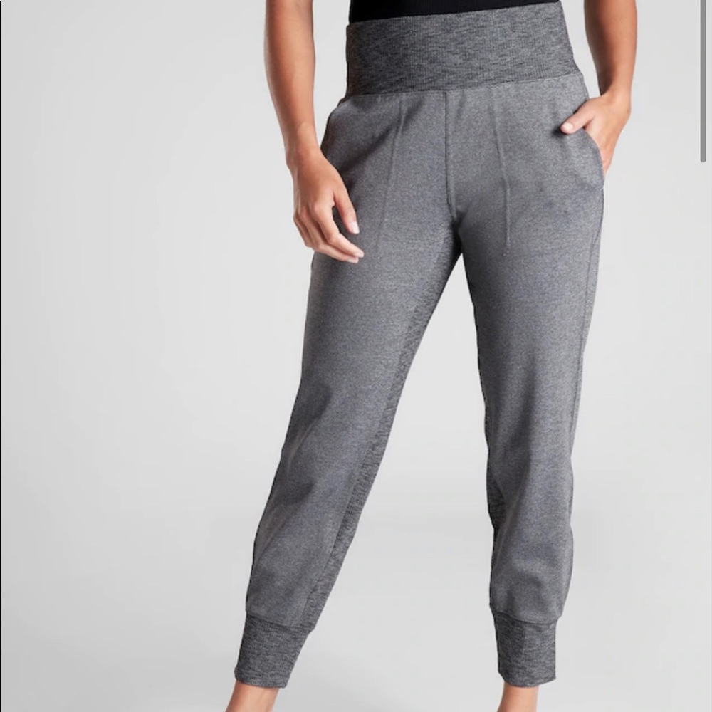 NWOT Athleta Venice Joggers.